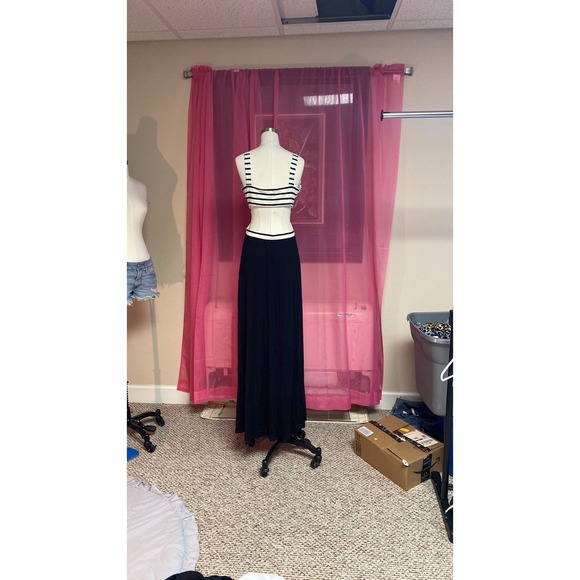 venus‎ dress - Picture 6 of 8